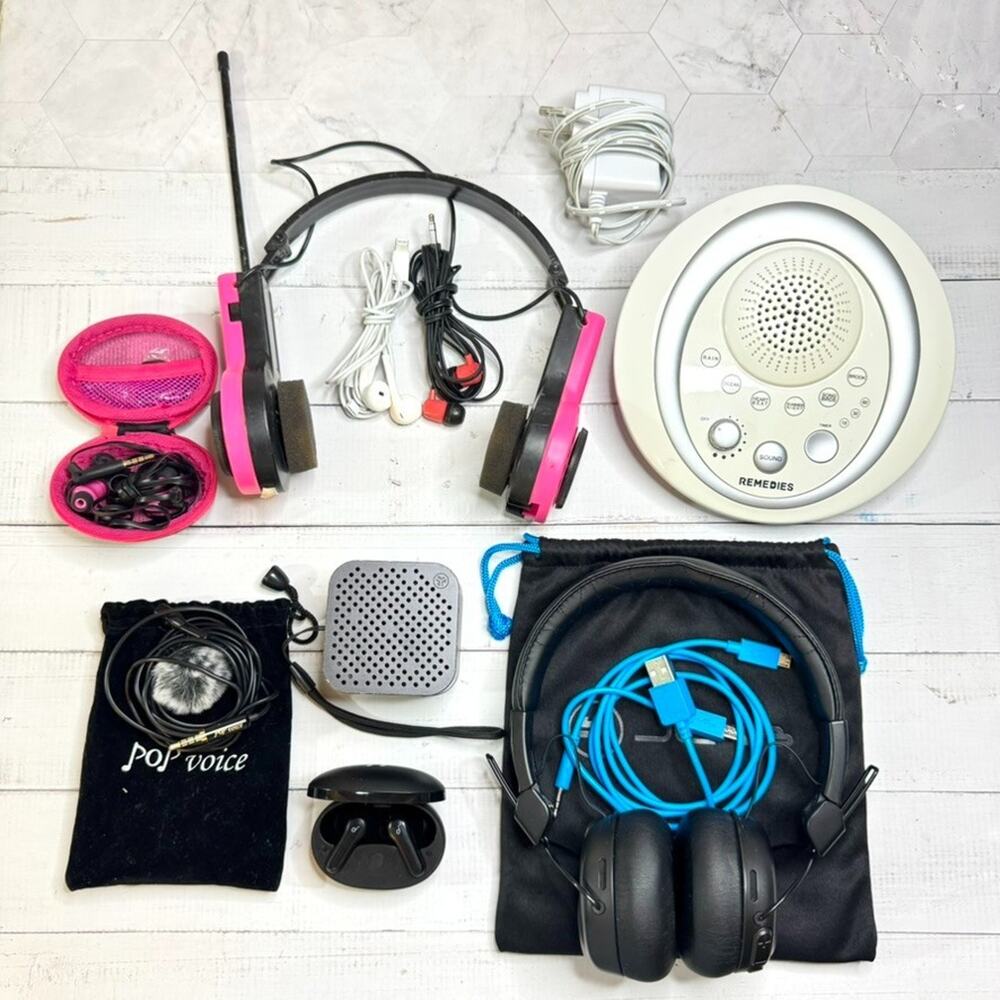 Mixed Lot of 9 Vintage Headphone Earbuds Street Beat JLAB Speaker Sound Machine